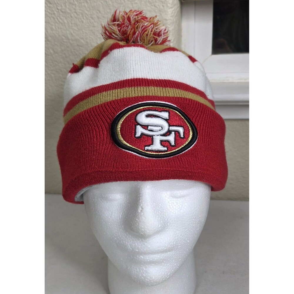 San Francisco 49ers New Era Pom Pom Fleece Beanie Football NFL Niner Gang SF